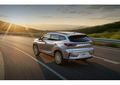 China Used Cars Export to Nigeria: Jetour T2, Changan, BYD | Tianjin Yijie