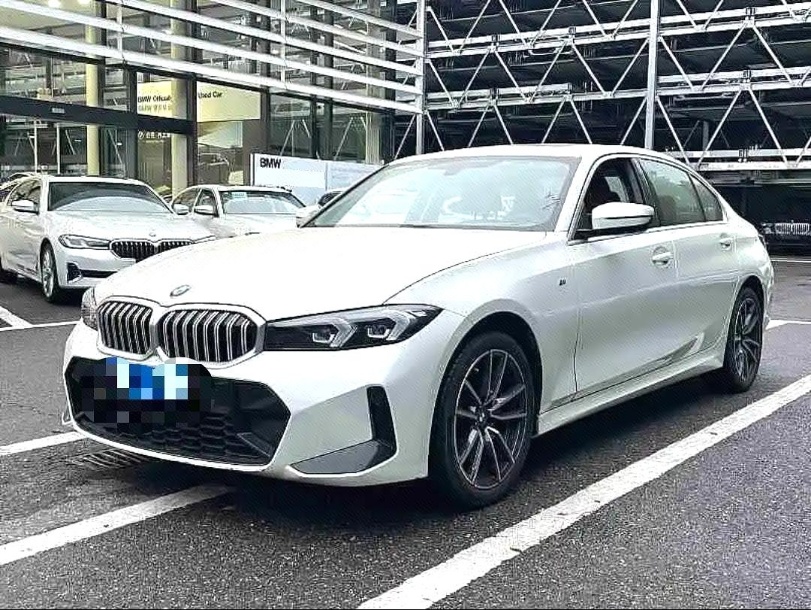 Used BMW 3 Series 320Li M Sport Package 2024 | 2.0T Sedan with 37,000 km