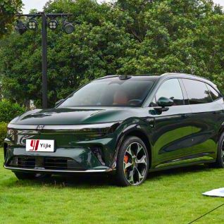 2025 Zeekr 7X 100kWh Long Range Rear Drive Intelligent Driving Edition